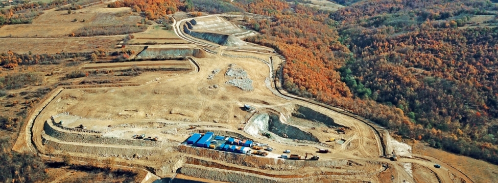 View of the Cukaru Peki project from the air (courtesy SRK Consulting)
