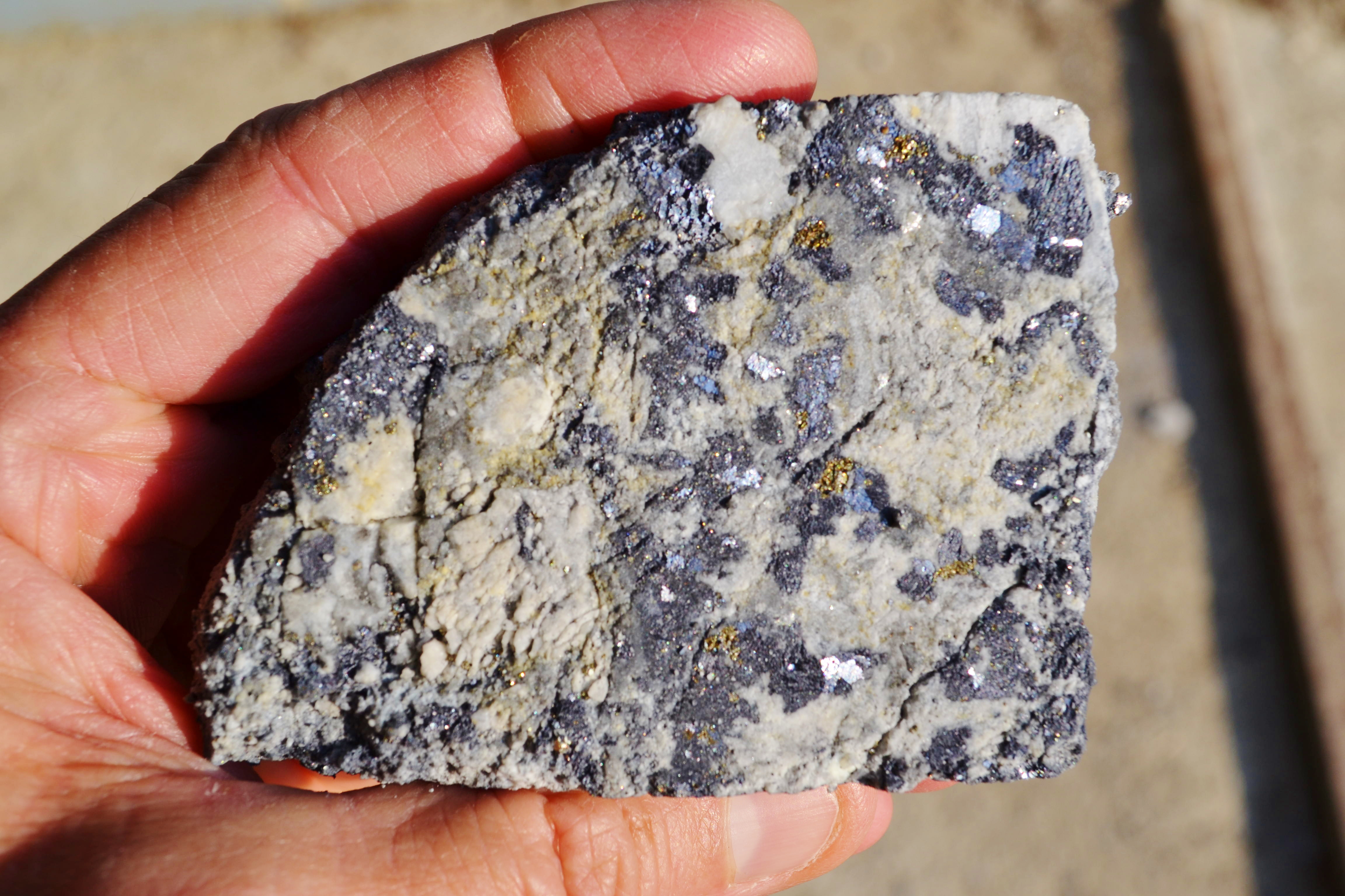Lead-zinc-silver mineralized core sample from Balya.