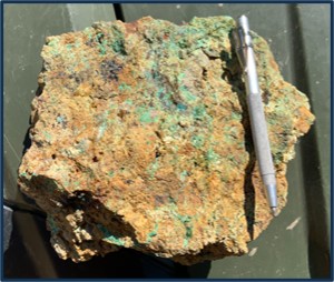Cu mineralized rock